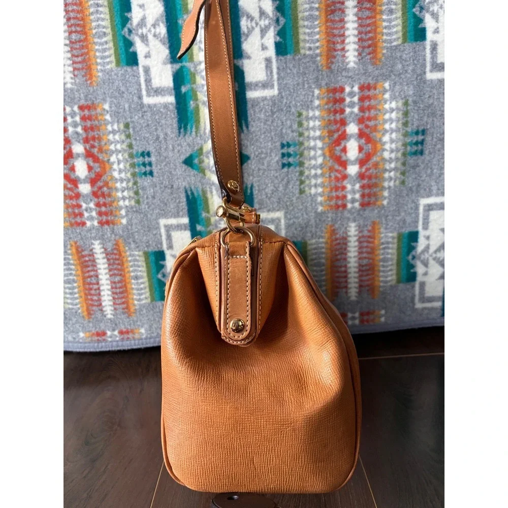 Vintage Hartmann Tan‎ Leather Satchel Handbag with Strap Gold Clasp